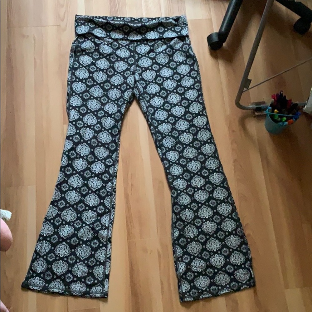 Fun patterned yoga pants